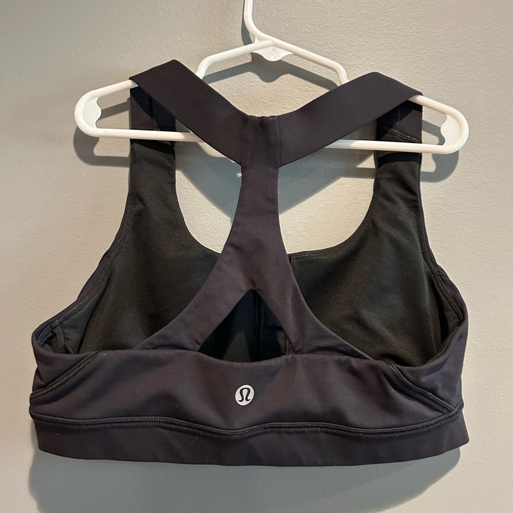 lululemon bra size 6